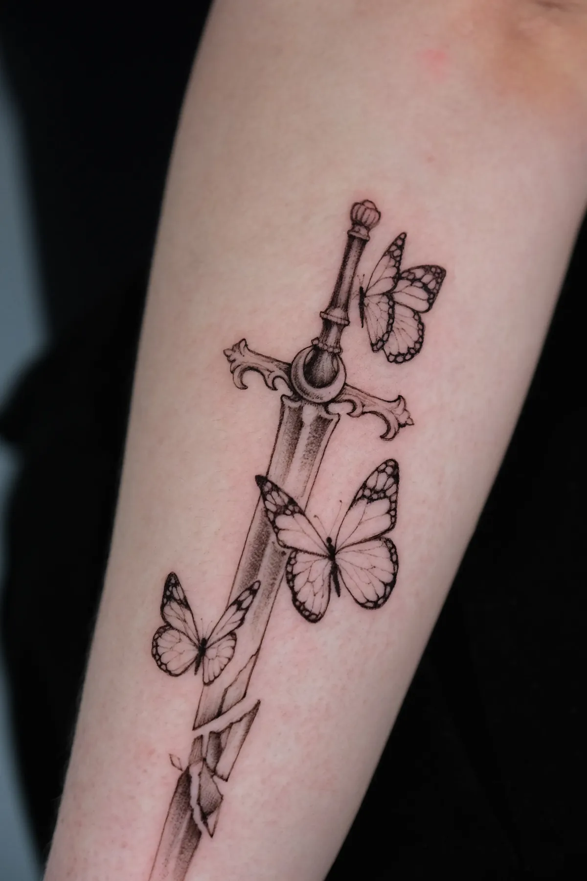 Fine-line tattoo, Belgrade